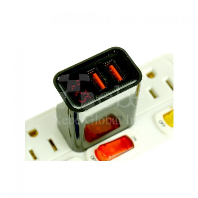 訂造雙孔USB charger 電壓電流顯示充電器訂造 