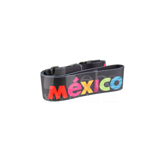 Color printed luggage strap manufacturing